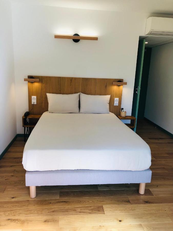 Bruere-Allichamps Logis Hotel Les Tilleuls מראה חיצוני תמונה